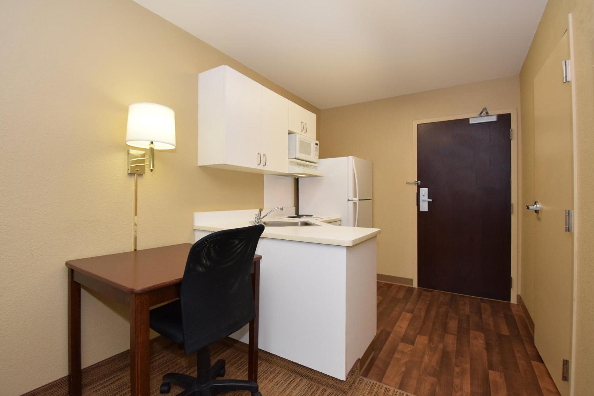 Extended Studio Hotel Suites - Los Angeles - San Dimas Exterior photo